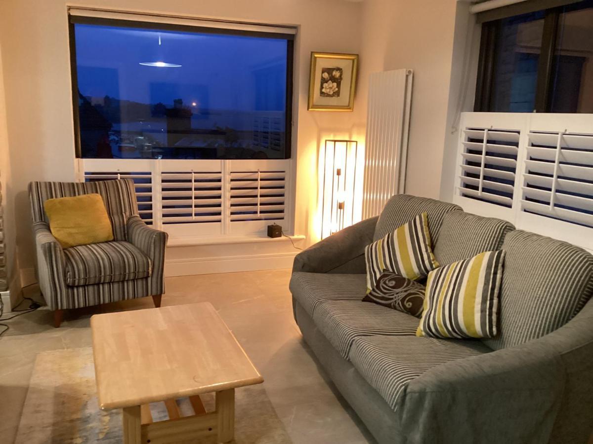 شقة Roundstone Retreats Roundstone Harbour Lights المظهر الخارجي الصورة